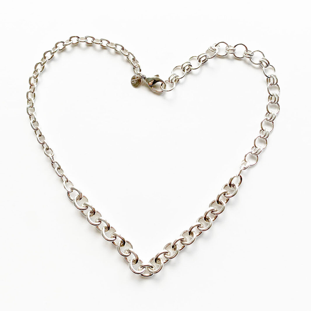 Another Photo of Graduated Chain Necklace #1.