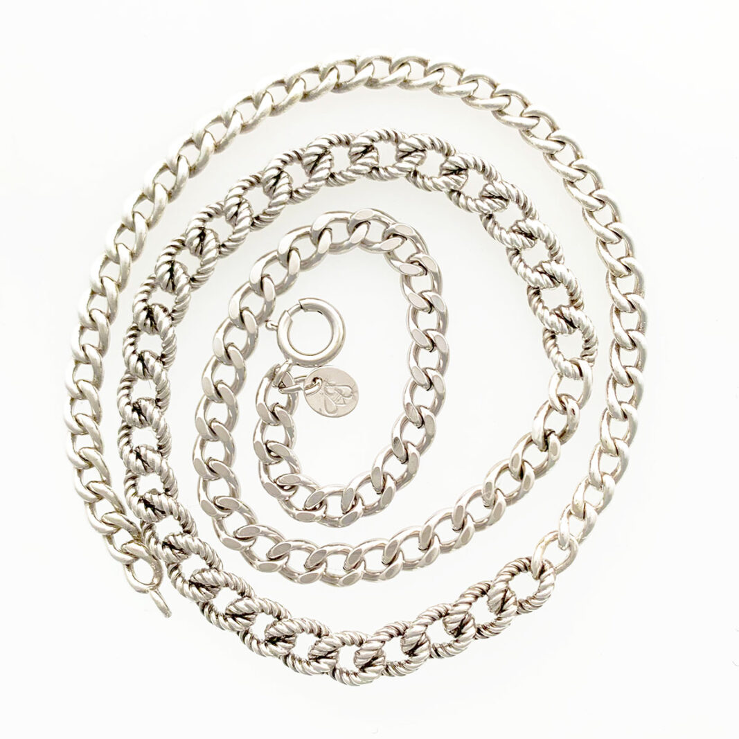 Photo of Graduated Chain Necklace #2.