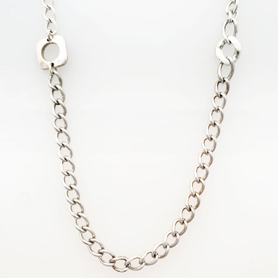 Photo of detail of Graduated Chain Necklace #6
